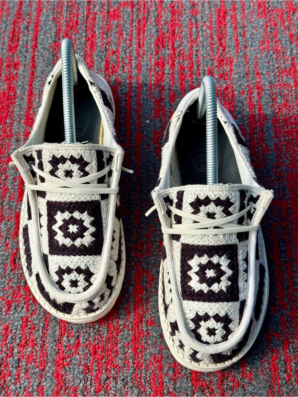 HEY DUDE Wendy Cottage Crochet Womens Shoes Size 6